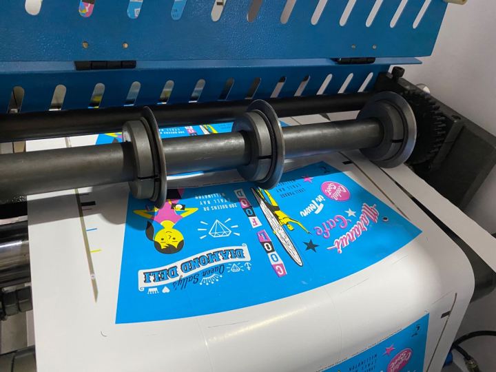 Label Paper Flexo Printing Machina with Slitter